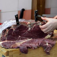 Zirga gaļas skandāls: PVD sola pārbaudīt gaļas pārstrādātājus