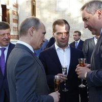 Рогозин в День России призвал "собирать камни" после раcпада СССР