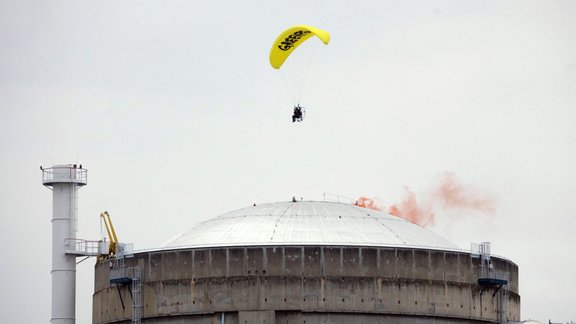 Greenpeace flying over the French nuclear plant of Bugey