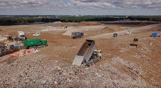 Video no putna lidojuma: Latvijas lielākais atkritumu poligons