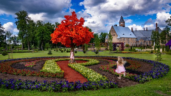 Wagenküll SPA maģiskais parks “Alise brīnumzemē”