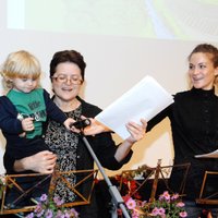 Septiņas Latvijā slavenas mātes un meitas