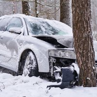 Visbiežāk avārijas Latvijā izraisa Lietuvā, Igaunijā un Polijā reģistrēti auto