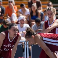 Latvijas 3x3 basketbolistes Pasaules sērijas turnīra noslēdz trešajā vietā