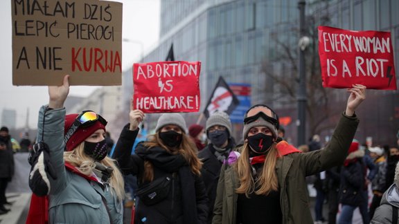 Polijā notiek protesti pret valdību - 4