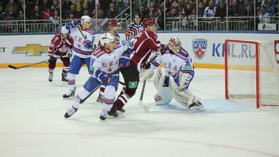 KHL spēle hokejā: Rīgas Dinamo - Sanktpēterburgas SKA - 2