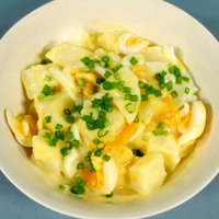 Kartupeļu un olu salāti