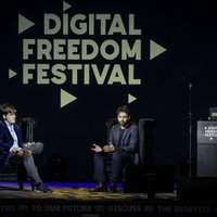 'Digital Freedom Festival' galvenie runātāji: nākotnes tehnoloģijas arvien vairāk pārvērtīsies par varas formu