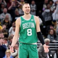 Porziņģis nepārkāpa noteikumus – NBA atzīst kļūdu 'Celtics' zaudējumā