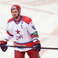KHL rezultatīvākais spēlētājs Radulovs savainojuma dēļ nepiedalīsies Zvaigžņu spēlē
