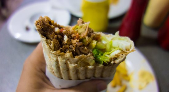 Рестораны против кебабных: нужно проверить, платит ли фастфуд налоги