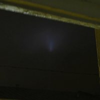 ФОТО: Сотни очевидцев в небе над Латвией наблюдали ярко сияющий метеор