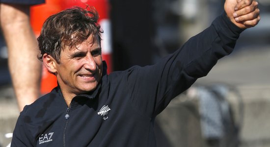 Paralimpiskais čempions Dzanardi atgriežas autosportā