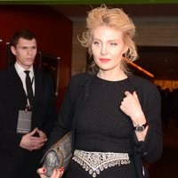 Рената Литвинова отпраздновала 15-летие дочери с Земфирой
