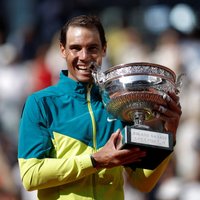 Nadals 14. reizi karjerā uzvar Francijas atklātajā čempionātā