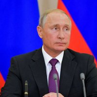 Putins: Maskava apsver iespēju atvieglot Krievijas pilsonības iegūšanu visiem ukraiņiem
