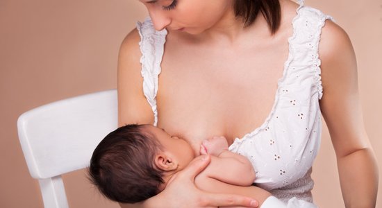 Zīdīšanas ABC: viss par mazuļa barošanu ar krūti, tā saistītajām problēmām un risinājumiem