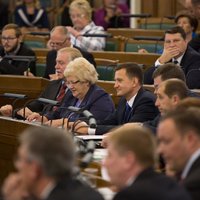 Komisija spriedīs par deputātu administratīvās imunitātes atcelšanu