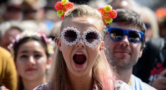 Degošā ģitāra un repa leģendas hologramma. 10 notikumi, kas mainīja mūzikas festivālu vēsturi