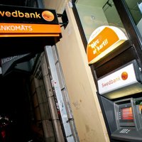 Swedbank выключит все банкоматы из-за перехода на евро