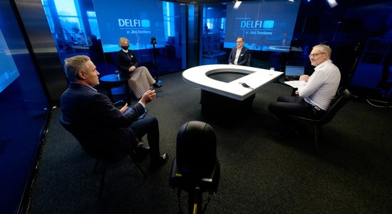 'Delfi TV ar Jāni Domburu': atbild Ziemele, Kazāks un Žagars – mācības 2020., prognozes 2021.