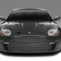 'Arden' pārveidotā 'Jaguar XKR' kupeja un kabriolets
