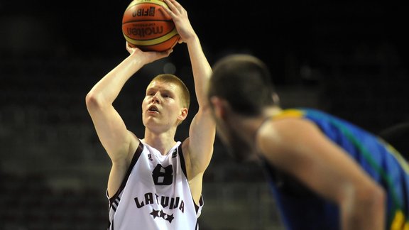 U-19 PČ basketbolā: Latvija-Brazīlija