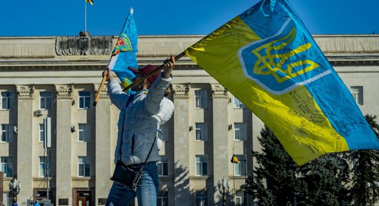 Faktu pārbaude: Ukrainas atbrīvotās teritorijas nav pamatots iemesls kodolieroču izmantošanai