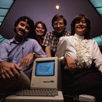 Arhīva foto: 'Macintosh' datoram aprit 30 gadi