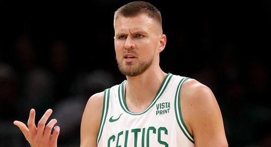 Porziņģis ar 17+9 palīdz 'Celtics' izcīnīt otro uzvaru