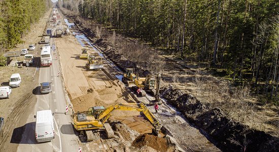 Valsts autoceļu būvniecībai līdz 2027. gadam papildus nepieciešami 563 miljoni eiro