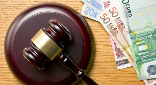 Литовский суд арестовал счета Баранаускаса и Антонова в швейцарских банках