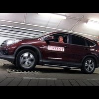 Video: Zviedrus neapmierina 'Honda CR-V' pilnpiedziņas sistēma