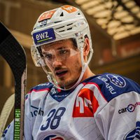 Video: Vītoliņš analizē Šveicē spēlējošo Latvijas hokejistu sniegumu