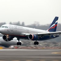 ASV 113 'Aeroflot' darbiniekiem-kontrabandistiem anulē vīzas