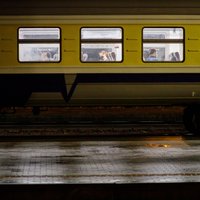 Covid-19 inficētais braucis vilcienā Rīga – Sloka; pasažierus aicina vērot veselību