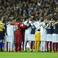 Anglijas futbolisti emocionālā pārbaudes spēlē pārspēj Franciju