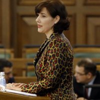 Reizniece-Ozola apsver iespēju pretendēt uz Eirogrupas prezidenta amatu