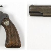 Bonijas un Klaida pistoles izsolē pārdotas par pusmiljonu dolāru