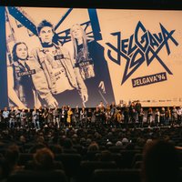 Pie skatītājiem nonāk filma 'Jelgava '94'; tiek izziņoti īpašie seansi