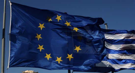 EK komisārs neredz apdraudējumu eiro stabilitātei