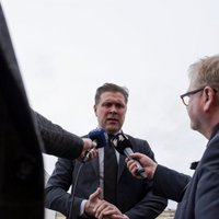 Izjūk Islandes koalīcijas sarunas