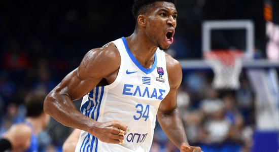 'Eurobasket 2022': Grieķijas un Itālijas basketbolisti iekļūst Eiropas čempionāta ceturtdaļfinālā