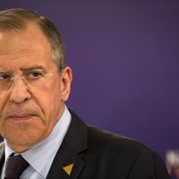 Krievija 'gatava glābt' INF līgumu, pauž Lavrovs