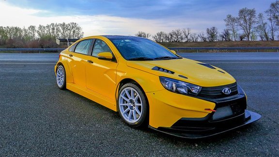 Lada Vesta TCR 