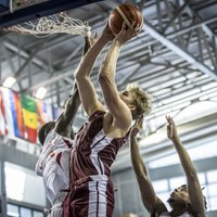 Latvijas U-19 basketbola izlase ar zaudējumu uzsāk dalību Pasaules kausā