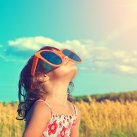 Saulesbrilles bērnam – iespēja izvairīties no redzes bojājumiem