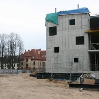 Rīgas būvvalde atļauj sākt defektu novēršanu divos Stradiņa slimnīcas jaunbūves blokos