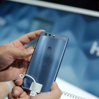 'Delfi' no Barselonas: 'Huawei' izrāda jaunākos viedtālruņus un viedpulksteni