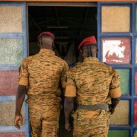 Kaujinieku sarīkotos uzbrukumos Burkinafaso nogalināti 30 cilvēki